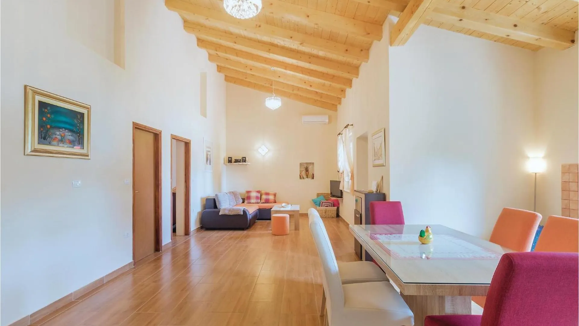 3 Bedroom Beautiful Home In Skicini Jursici Holiday home