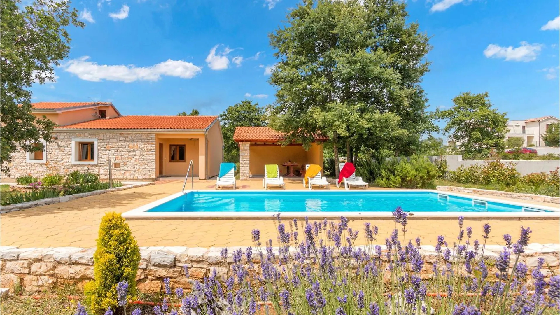 Holiday home 3 Bedroom Beautiful Home In Skicini Jursici Croatia